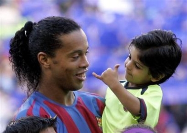 LE PETIT   RONALDO